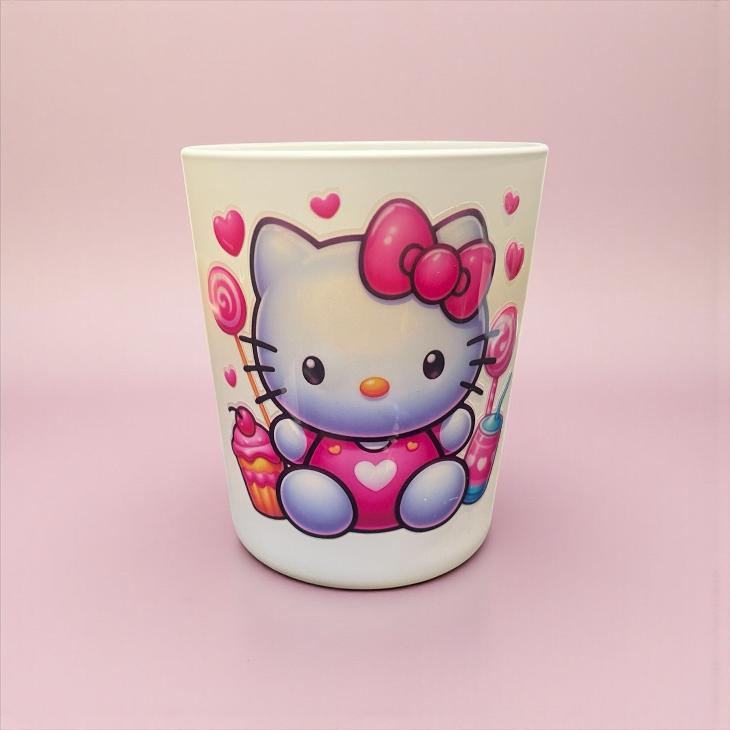 Bougie hello kitty avec sa fève