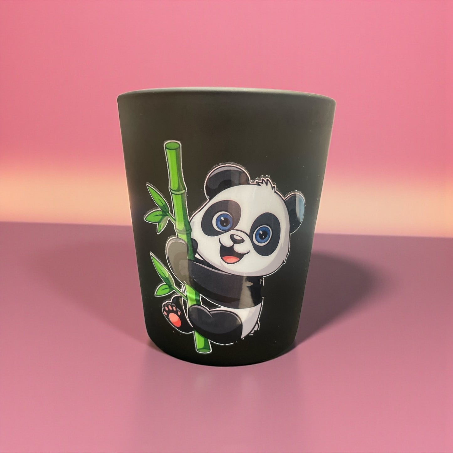 Bougie panda senteur sapin avec sa fève panda